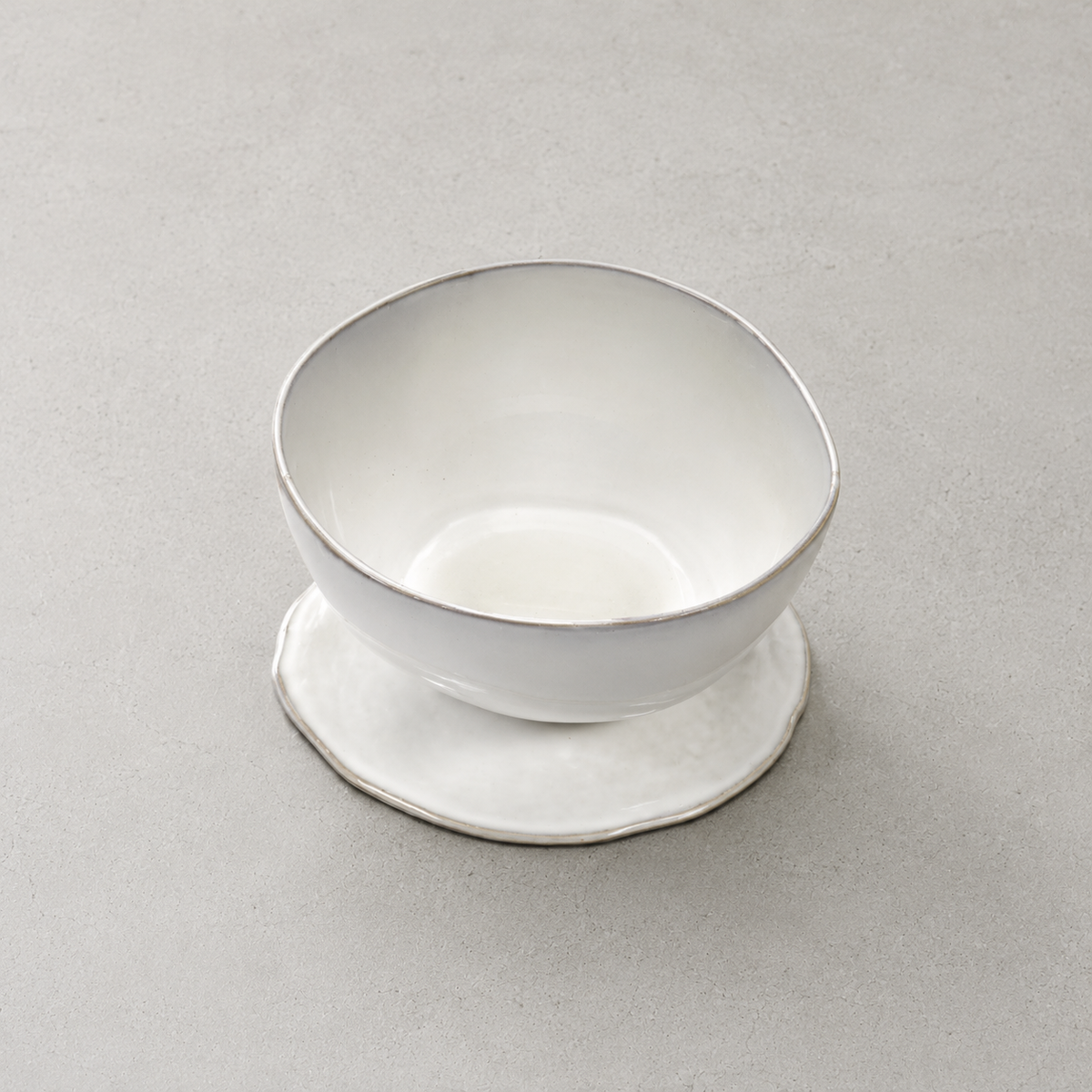 HIGH FOOTED CERMAMIC DISH